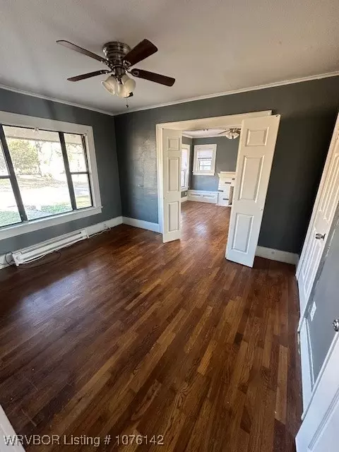 Living - 714 S St, Fort Smith, AR 72904 photo 4 of 4