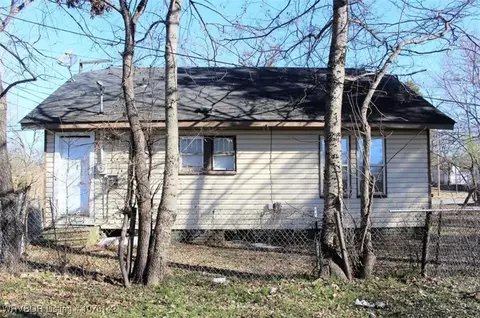 Exterior - 714 S St, Fort Smith, AR 72904 photo 2 of 2