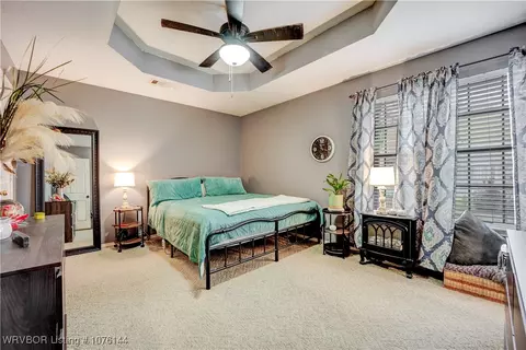 Bedroom - 129 Commanche Loop, Roland, OK 74954 photo 1 of 5