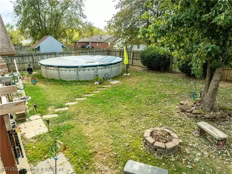 Exterior - 129 Commanche Loop, Roland, OK 74954 photo 7 of 8