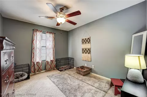 Bedroom - 129 Commanche Loop, Roland, OK 74954 photo 4 of 5