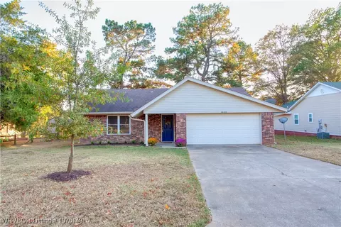 9020 Urban View Dr, Fort Smith, AR 72903