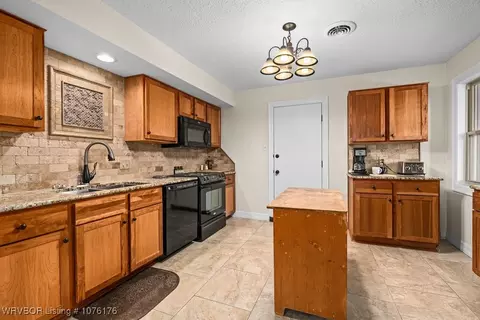 Kitchen - 3430 S Houston St, Fort Smith, AR 72903 photo 1 of 4