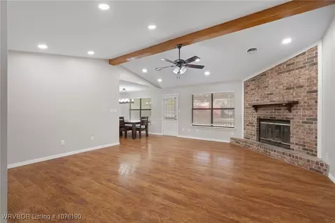 Living - 3112 100th St, Fort Smith, AR 72903 photo 2 of 2