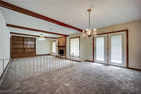 Living - 9220 Royal Ridge Dr, Fort Smith, AR 72903 photo 2 of 2