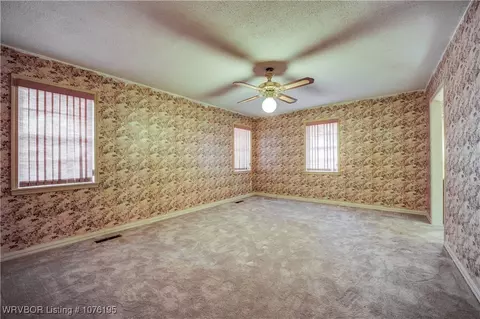 Bedroom - 9220 Royal Ridge Dr, Fort Smith, AR 72903 photo 1 of 5