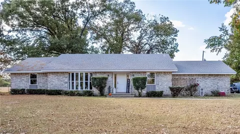 109200 4769 Rd, Roland, OK 74954