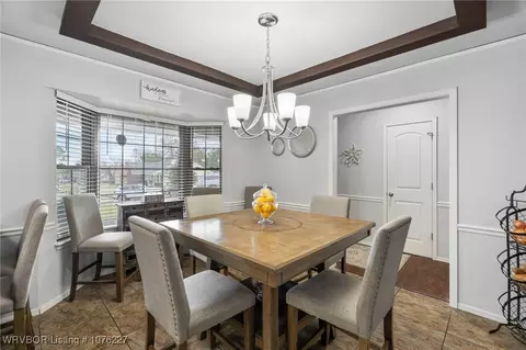 Dining - 2505 Pine Ln, Barling, AR 72923 photo 4 of 4