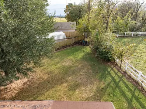 Exterior - 2505 Pine Ln, Barling, AR 72923 photo 8 of 8