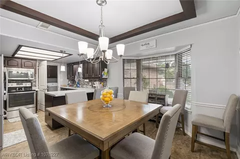 Dining - 2505 Pine Ln, Barling, AR 72923 photo 2 of 4