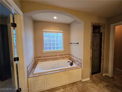 Other - 2010 Sitka Ln, Barling, AR 72923 photo 4 of 5