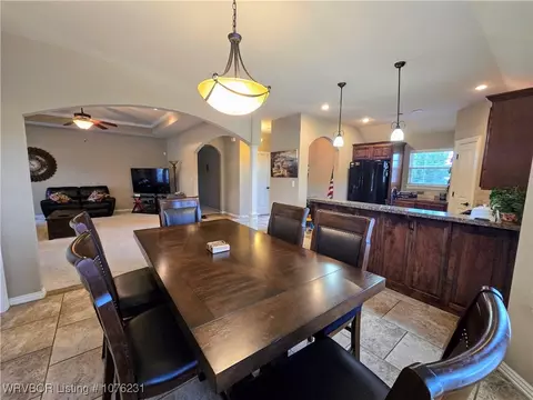 Dining - 2010 Sitka Ln, Barling, AR 72923 photo 2 of 5
