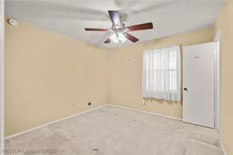 Bedroom - 401 Birch St, Lavaca, AR 72941 photo 1 of 8