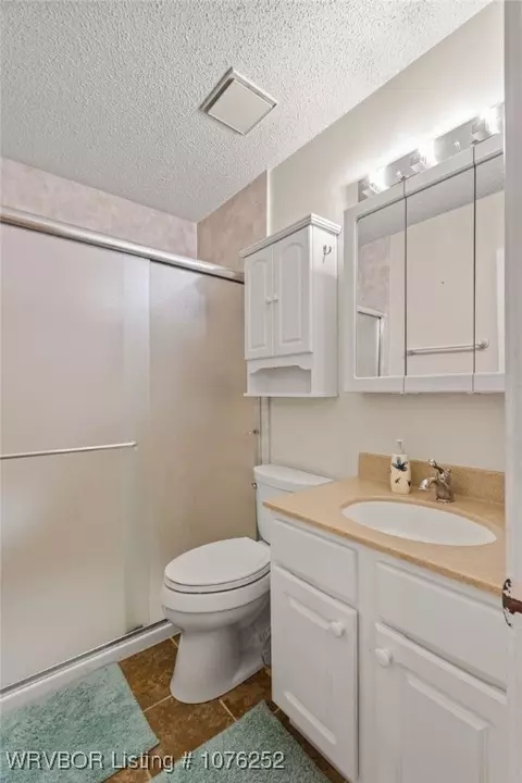 Bath - 401 Birch St, Lavaca, AR 72941 photo 2 of 3
