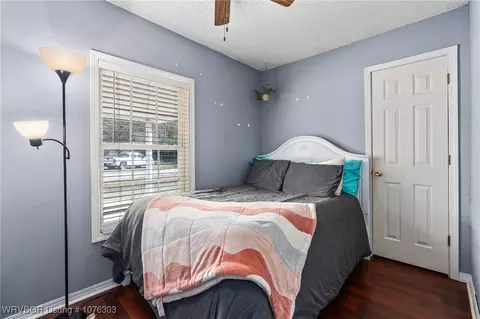 Bedroom - 3916 Carthage St, Fort Smith, AR 72903 photo 4 of 4