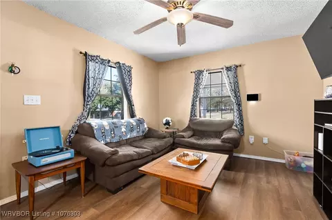 Living - 3916 Carthage St, Fort Smith, AR 72903 photo 1 of 1