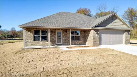 152 Stone Dr, Roland, OK 74954