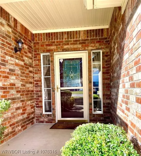 413 N 28th St, Ozark, AR 72949 photo 22