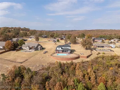 931 River Chase Dr, Alma, AR 72921 photo 4