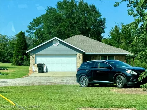 159 Commanche Loop, Roland, OK 74954 photo 2