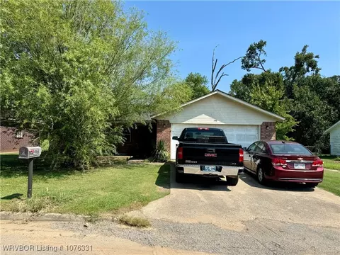 159 Commanche Loop, Roland, OK 74954 photo 7