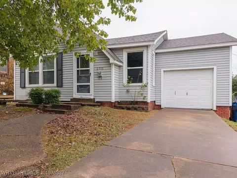 2315 S Q St, Fort Smith, AR 72901