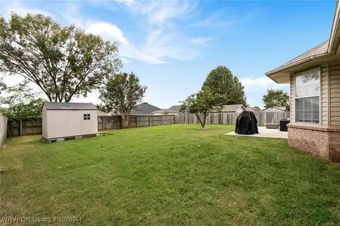 Exterior - 7208 Millennium Dr, Fort Smith, AR 72916 photo 9 of 10