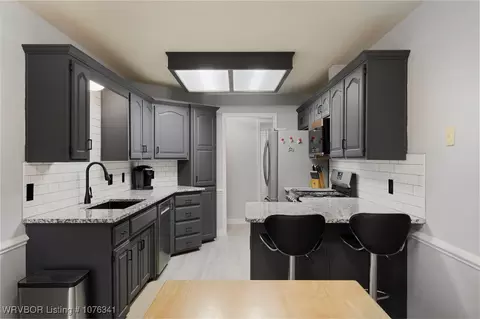 Kitchen - 7208 Millennium Dr, Fort Smith, AR 72916 photo 1 of 3