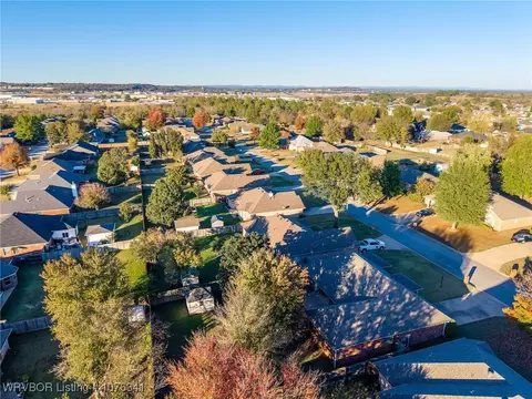 View/Area - 7208 Millennium Dr, Fort Smith, AR 72916 photo 5 of 7