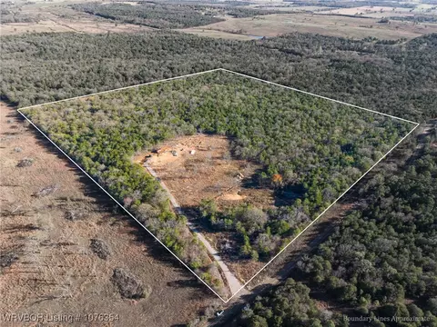5116 Gilsinger Rd, Charleston, AR 72933