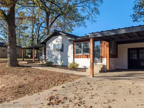 5619 Grand Ave, Fort Smith, AR 72904