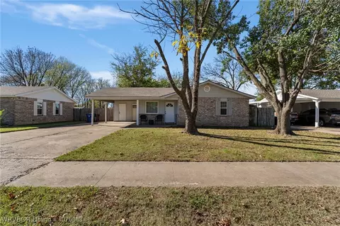 8410 32nd Ter, Fort Smith, AR 72908