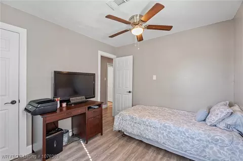 Bedroom - 8410 32nd Ter, Fort Smith, AR 72908 photo 1 of 6