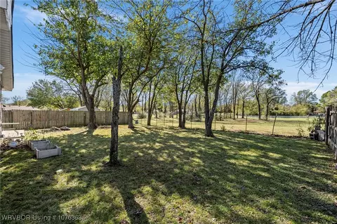 Exterior - 8410 32nd Ter, Fort Smith, AR 72908 photo 3 of 4