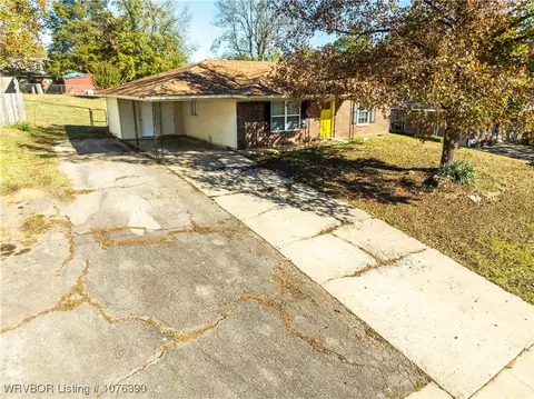 802 K St, Barling, AR 72923 photo 5
