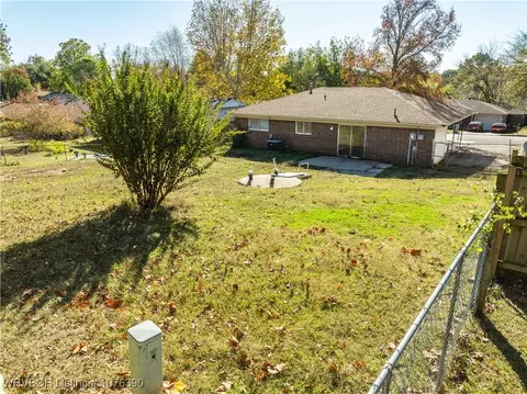 802 K St, Barling, AR 72923 photo 8