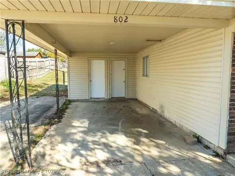 802 K St, Barling, AR 72923 photo 26