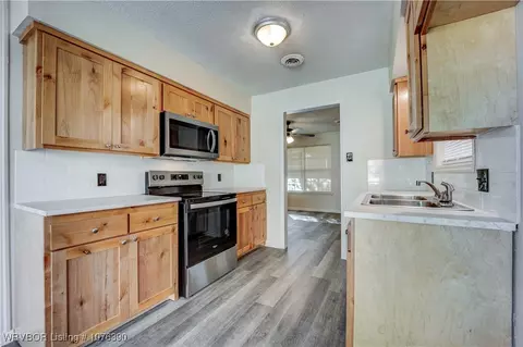 802 K St, Barling, AR 72923 photo 14
