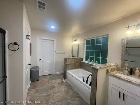2324 Durango Dr, Van Buren, AR 72956 photo 5