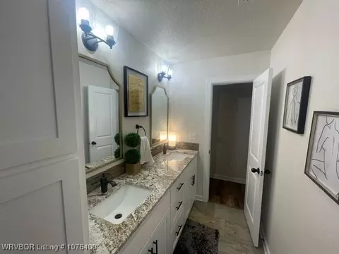 2324 Durango Dr, Van Buren, AR 72956 photo 9