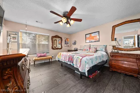 Bedroom - 6419 Boston St, Fort Smith, AR 72903 photo 2 of 6