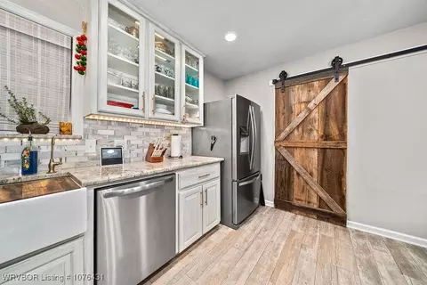 Kitchen - 6419 Boston St, Fort Smith, AR 72903 photo 3 of 5