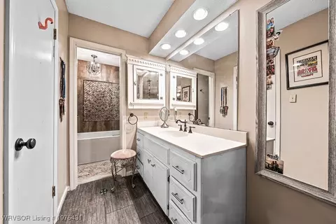 Bath - 6419 Boston St, Fort Smith, AR 72903 photo 1 of 3