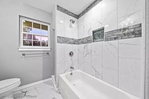 Bath - 1722 Tulsa St, Fort Smith, AR 72901 photo 2 of 2