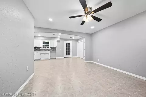 Living - 1722 Tulsa St, Fort Smith, AR 72901 photo 3 of 3