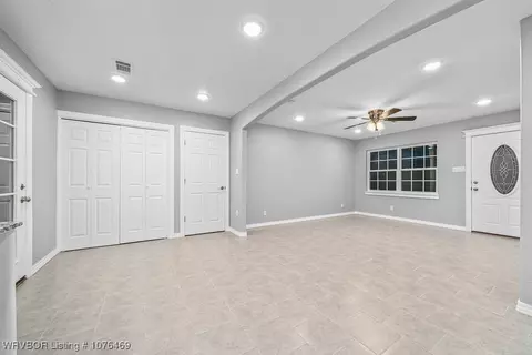 Entry Way - 1722 Tulsa St, Fort Smith, AR 72901 photo 5 of 5