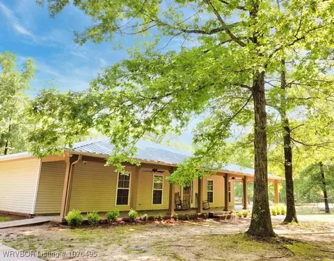 214 E Hoadley, White Hall, AR 71602