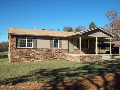 8223 Biswell Rd, Van Buren, AR 72956