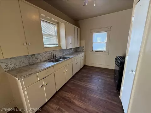 1700 S R St, Fort Smith, AR 72901 photo 9