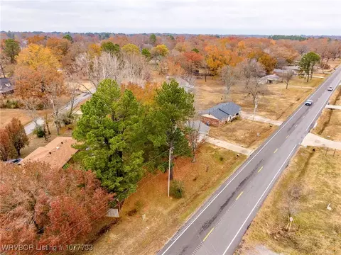 1201 Highway 96, Lavaca, AR 72941 photo 8